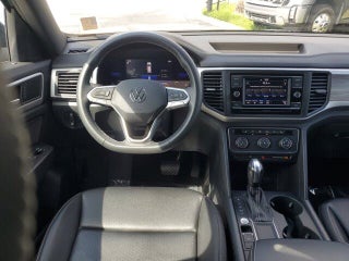 2022 Volkswagen Atlas Cross Sport thumbnail – Miami, FL – 18