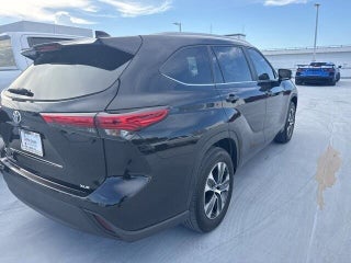 2023 Toyota Highlander thumbnail – Coconut Creek, FL – 9
