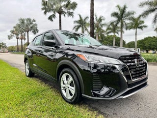 2021 Nissan Kicks thumbnail – Miami, FL – 8