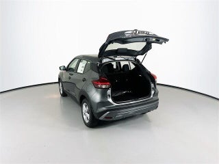 Image of 2025 Nissan Kicks Play