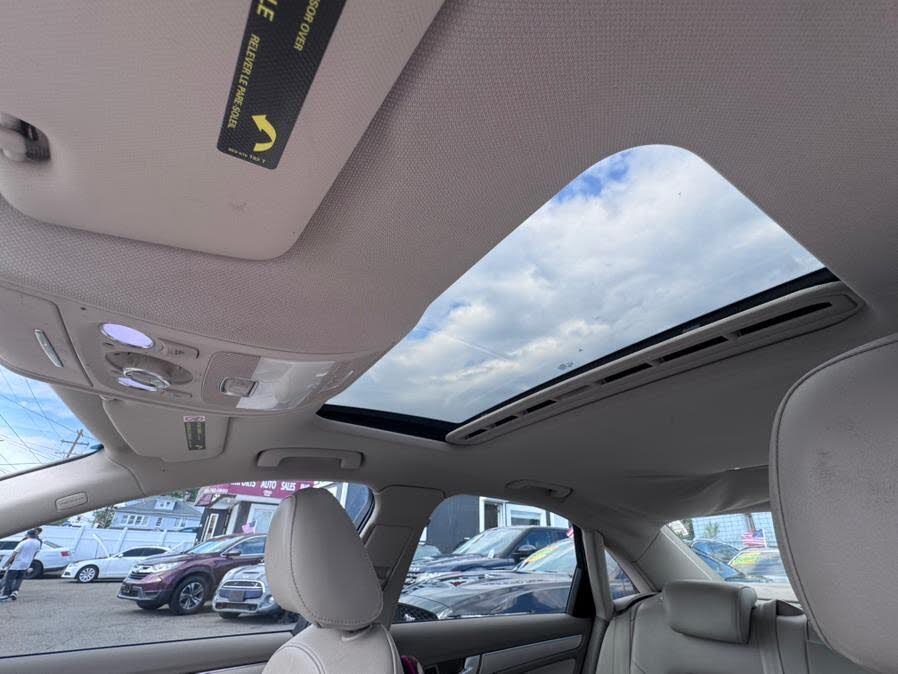 Image of 2010 Audi A4