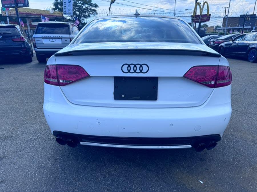 Image of 2010 Audi A4