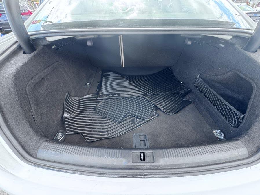 Image of 2010 Audi A4