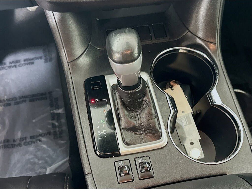 2018 Toyota Highlander SE
                                    for sale in Miami, FL – photo 14