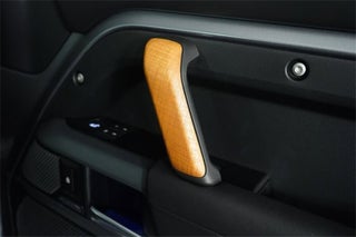 2020 Land Rover Defender thumbnail – Pompano Beach, FL – 41