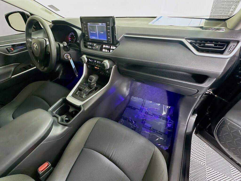 2021 Toyota RAV4 LE
                                    for sale in Miami, FL – photo 29