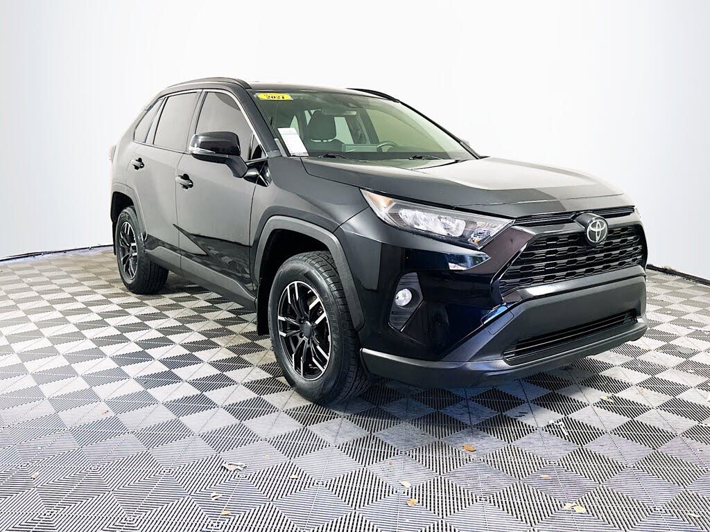 2021 Toyota RAV4 LE
                                    for sale in Miami, FL – photo 1
