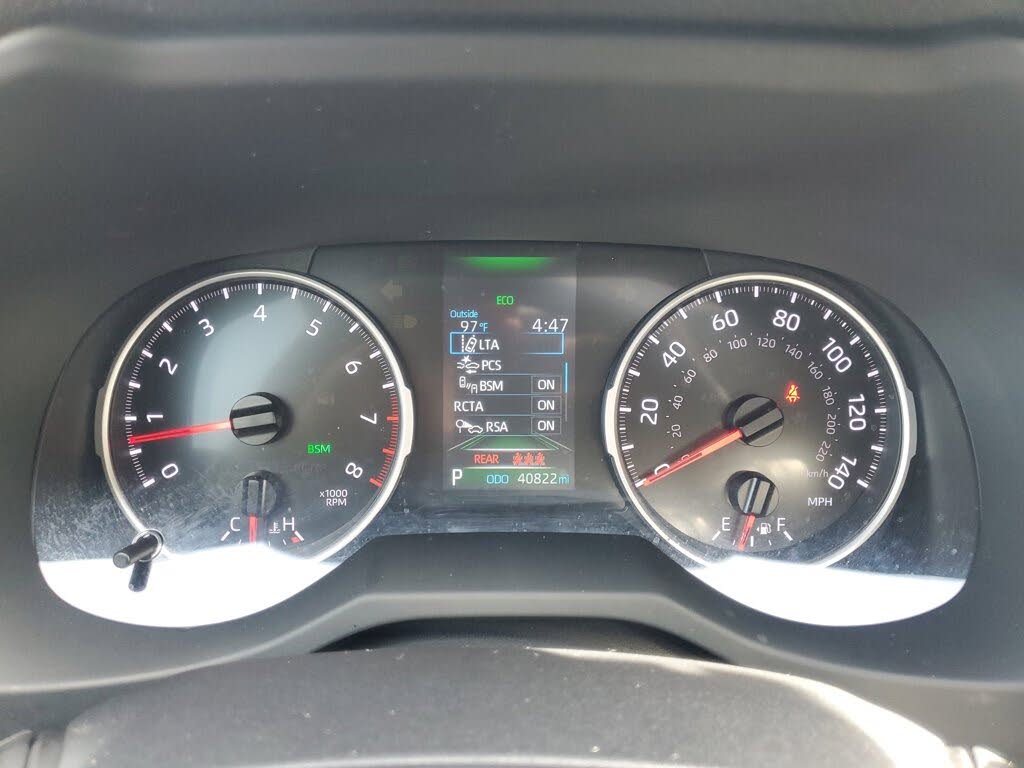 2022 Toyota RAV4 XLE Premium
                                    for sale in Miami, FL – photo 28