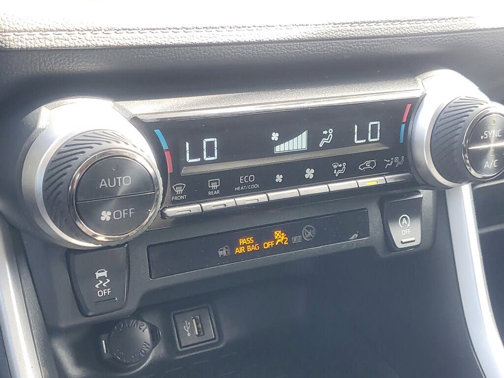 2023 Toyota RAV4 XLE
                                    for sale in Miami, FL – photo 32