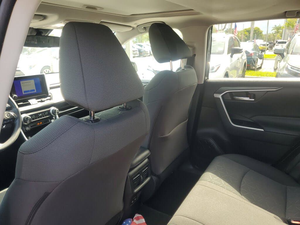 2023 Toyota RAV4 XLE
                                    for sale in Miami, FL – photo 15