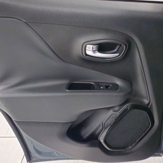 2017 Jeep Renegade thumbnail – Hialeah, FL – 21