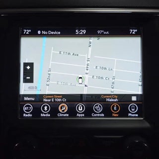2018 Jeep Grand Cherokee thumbnail – Hialeah, FL – 29