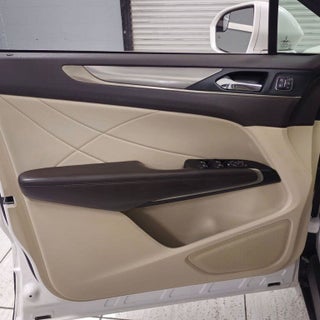 2017 Lincoln MKC thumbnail – Hialeah, FL – 13