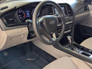 2019 Hyundai SONATA thumbnail – Hialeah, FL – 9
