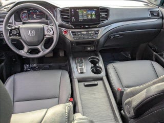 2021 Honda Pilot thumbnail – Hialeah, FL – 17