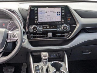 2022 Toyota Highlander thumbnail – Hialeah, FL – 13