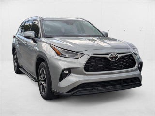 2022 Toyota Highlander thumbnail – Hialeah, FL – 3