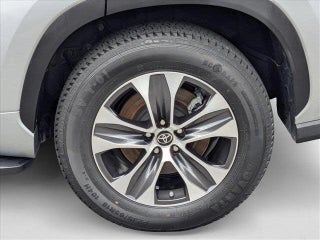 2022 Toyota Highlander thumbnail – Hialeah, FL – 23