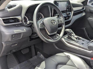 2022 Toyota Highlander thumbnail – Hialeah, FL – 9