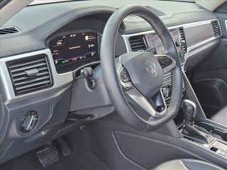 2022 Volkswagen Atlas thumbnail – Fort Lauderdale, FL – 10