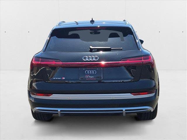 Audi e-tron S