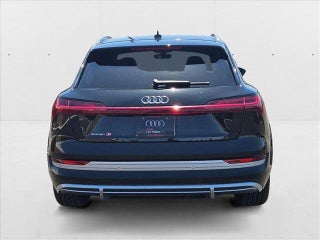 Audi e-tron S