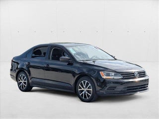 2016 Volkswagen Jetta thumbnail – Davie, FL – 3