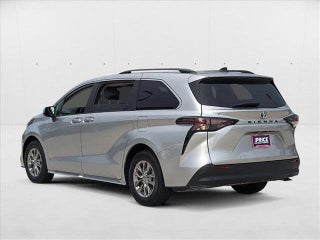 2023 Toyota Sienna thumbnail – Davie, FL – 8