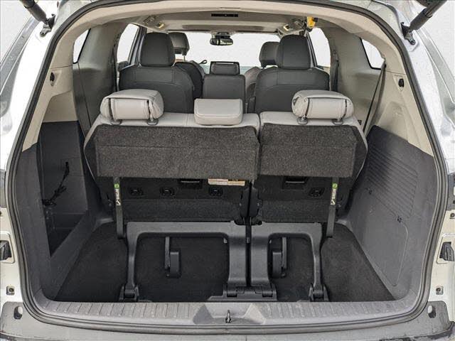 2023 Toyota Sienna XLE 7-Passenger
                                    for sale in Davie, FL – photo 7