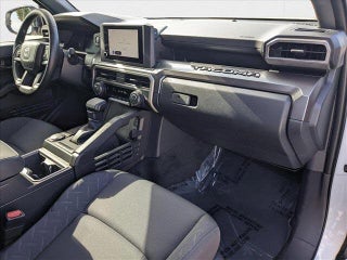 2024 Toyota Tacoma thumbnail – Davie, FL – 19