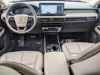 2024 Lincoln Corsair thumbnail – Pembroke Pines, FL – 16