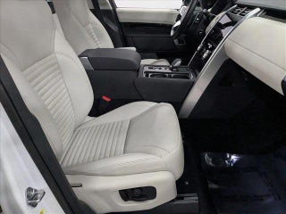 2023 Land Rover Discovery thumbnail – Pompano Beach, FL – 22