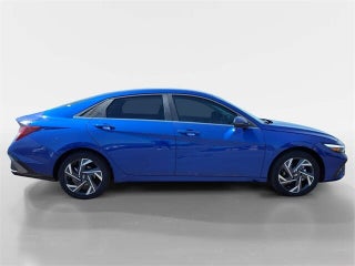 Hyundai Elantra Hybrid