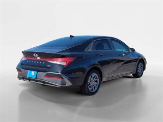 Hyundai Elantra Hybrid