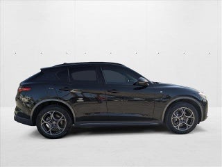 2022 Alfa Romeo Stelvio thumbnail – Miami, FL – 4