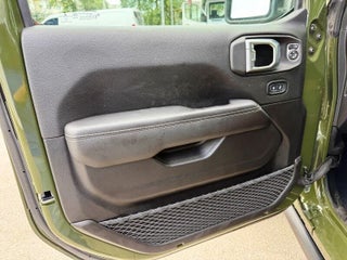 2022 Jeep Wrangler Unlimited thumbnail – Oakland Park, FL – 31