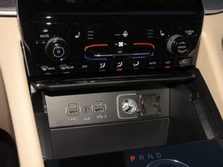 Jeep Grand Cherokee L