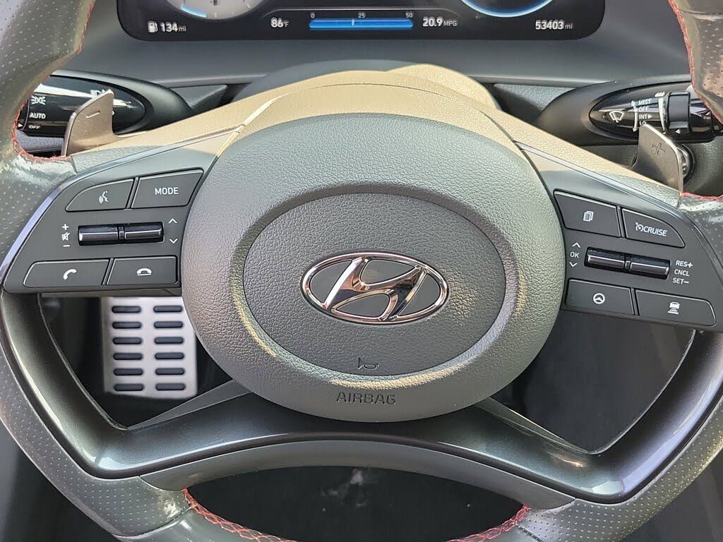 Image of 2022 Hyundai SONATA