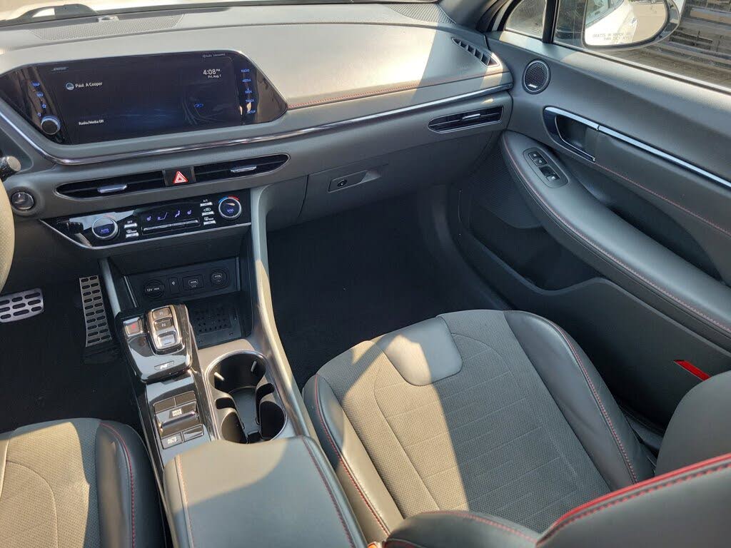 Image of 2022 Hyundai SONATA