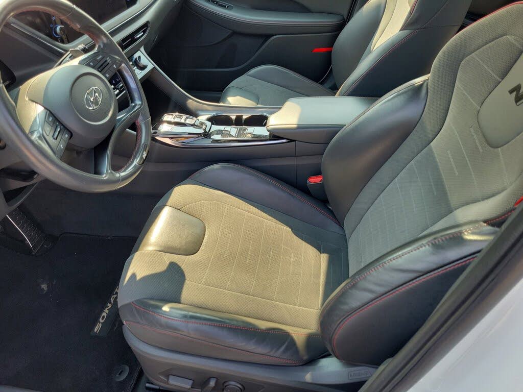Image of 2022 Hyundai SONATA