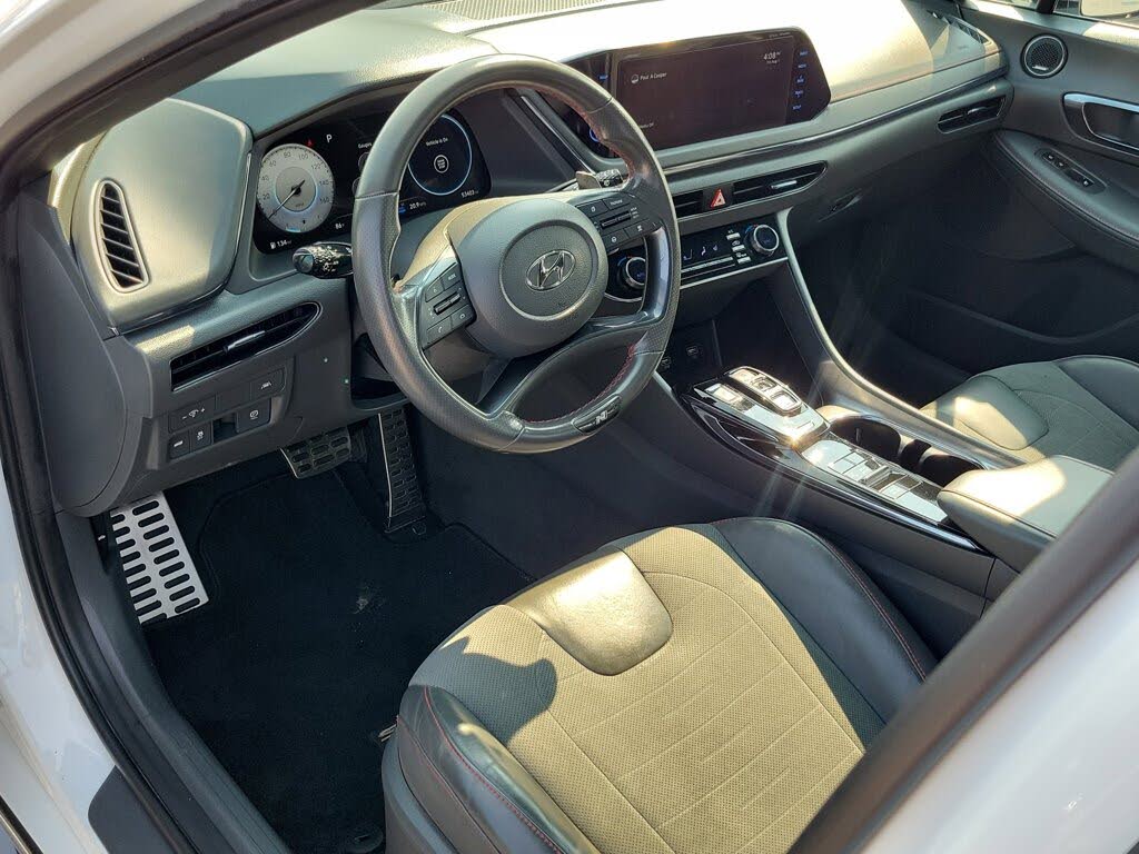 Image of 2022 Hyundai SONATA