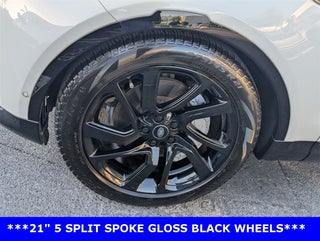 2023 Land Rover Discovery thumbnail – Delray Beach, FL – 5