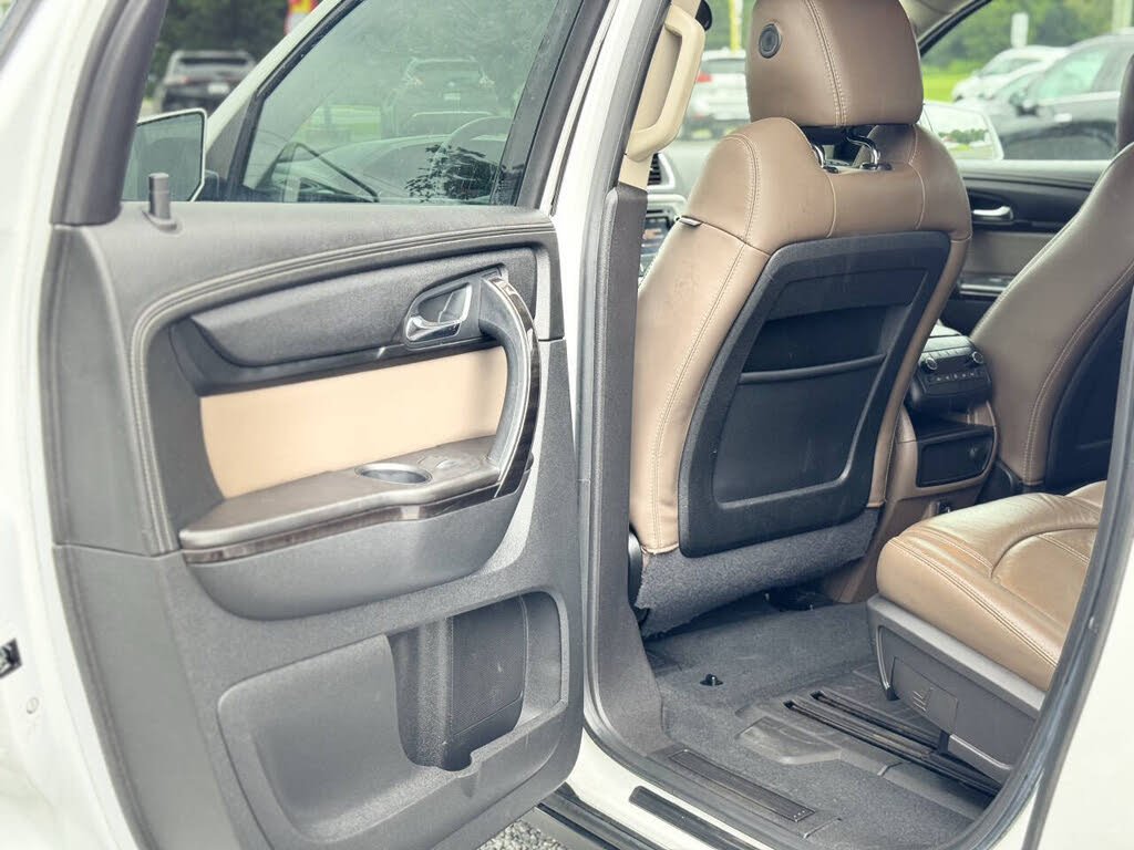 Image of 2016 GMC Acadia
