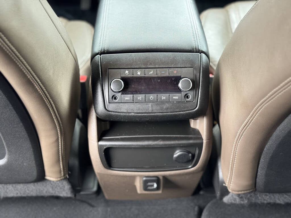 Image of 2016 GMC Acadia
