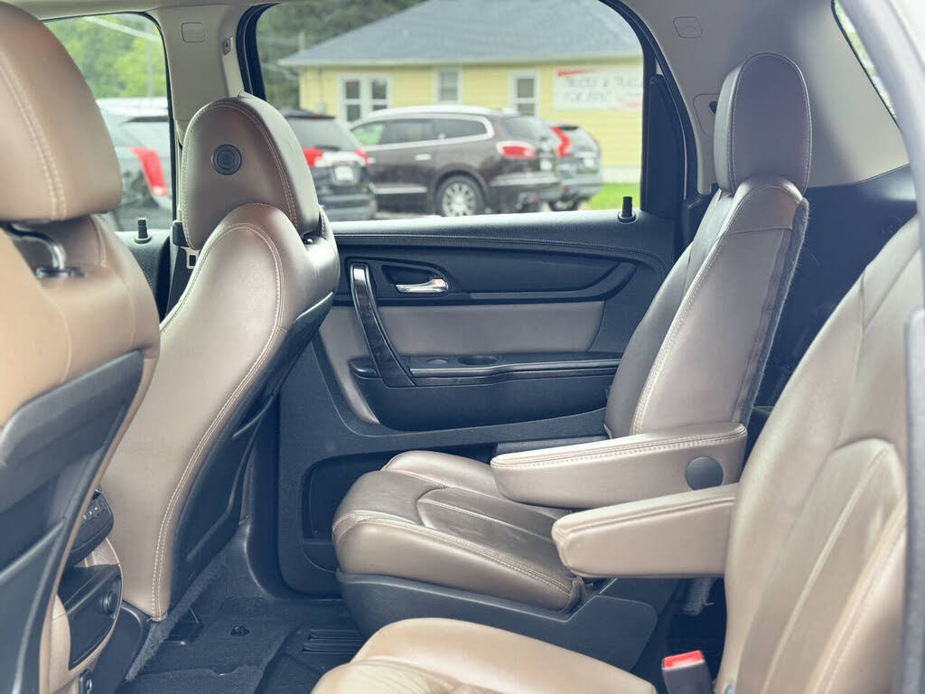 Image of 2016 GMC Acadia