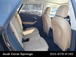 2025 Audi Q8 thumbnail – Coral Springs, FL – 13