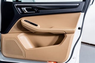 2021 Porsche Macan thumbnail – Pompano Beach, FL – 342