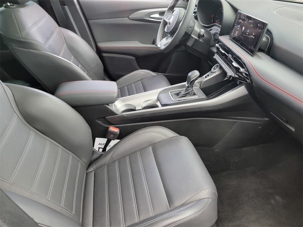 Image of 2023 Dodge Hornet