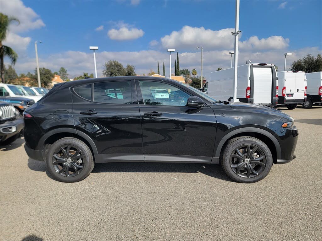 Image of 2023 Dodge Hornet