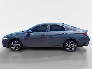 Hyundai ELANTRA Hybrid